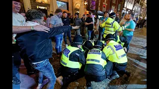 Black Eye Friday / Mad Friday - The making of a viral image - Wind Street, Swansea, Wales, UK