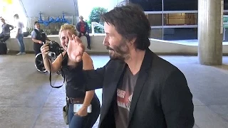 Keanu Reeves Arrives At LAX Looking Handsome, Part 2