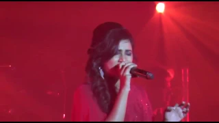 Tujh Mein Rab Dikhta Hai - Shreya Ghoshal live Performance