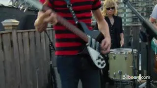 The Black Angels - "Telephone" (ROOFTOP SESSION LIVE)