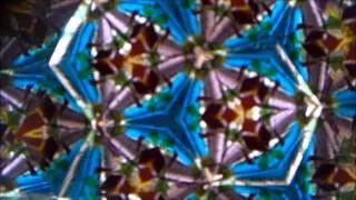 Kathleen Hunt's "3" Image Wheel" kaleidoscope