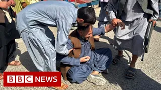 Explosion strikes Afghan mosque during prayers - BBC News
