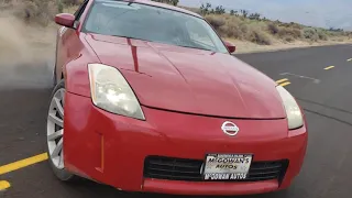 Nissan 350z doing dohnut's