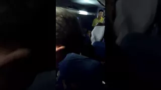Resenha no ônibus AVISA LÁ QUE O DÍNAMO CHEGOU
