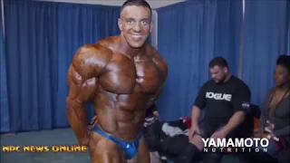 Mikhail Volinkin Pumps Up Backstage @ Arnold Classic 2019 Михаил Волынкин