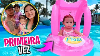 PRIMEIRA VEZ DA AYLA NO PARQUE AQUÁTICO!! | YU e FAMÍLIA