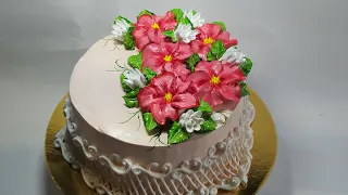 Украшение торта фантазийными цветами