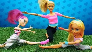 Куклы из мультфильмов. Школа гимнастики Барби новенькая Кукла Мишель. Видео и игры для девочек