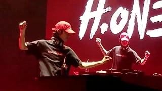 DJ H.ONE SOLO 2019 MONSTA X WORLD TOUR WE ARE HERE IN LA