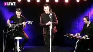 Hurts  Miracle in 1LIVE-Studio.(21.02.2013)