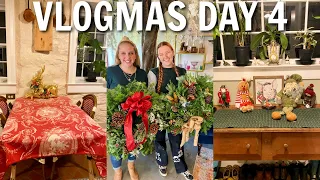 VLOGMAS DAY 4 | wreath making, grocery haul, & a holiday cocktail!