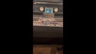 Green Day Album 14 tease #6 - ‘1981’