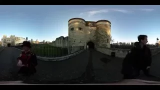 360 Tour of the Tower of London with Dan Snow