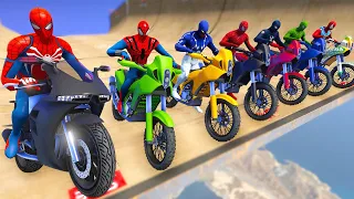 SPIDERMAN SUITS ON A MOTORCYCLE with SUPERHEROES - WATER SLIDE AROUND THE BUILDING - GTA 5 MODS