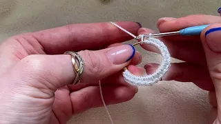 Miniature MACRAME earrings in 5 MINUTES