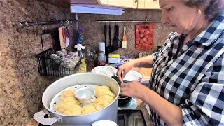 У МАМЫ с ночёвкой ❤ ГОТОВИМ ДРУЖНО МАНТЫ🍲Накрываем стол