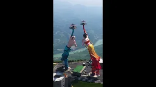 Flying Kiss in Chongqing- China #shorts #traveling #holidays