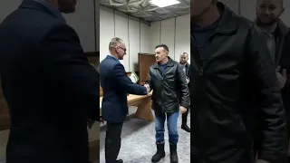 Міський голова Олександр Медведьов привітав колектив Сновської дільниці РЕМ з Днем енергетика