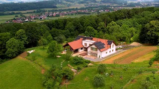 Ambienti TV Show - Kako si je na Goričkem nov dom uredil priznani kuharski mojster Bine Volčič.