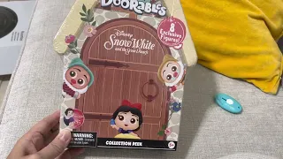 Unboxing Snow White Doorables Collector Box