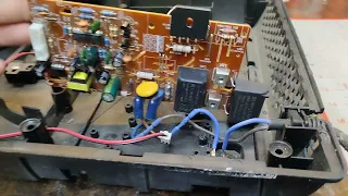Ремонт индукционной плиты из Светофора. Ремонт дежурки и замена транзистора.