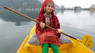 KASHMIR HOUSE BOAT