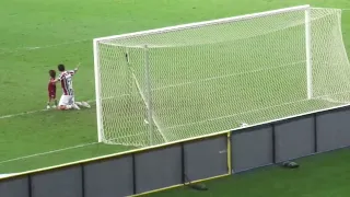 Isso é Fluminense! Lorenzo faz um gol no Germán Cano e torcida vai ao delírio no Maracanã