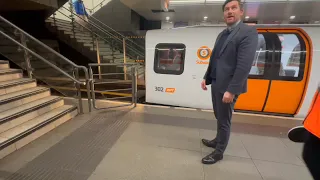 Glasgow's NEW Subway Trains - First Day