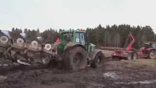 Tractor Stuck in Mud ✔ John Deere Tractor Stuck In Mud Compilation