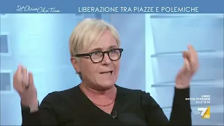 Regimi dittatoriali, scontro tra Pietro Senaldi e Debora Serracchiani: "Lei è anticomunista?", ...