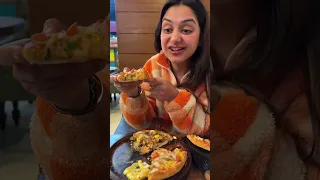 Pizza🍕Vs Burger🍔 ?? #shorts #trendingshorts #foodlover #tasty #viral #meghachaube