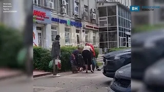 В Воронеже две бабушки подрались из за шляп