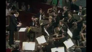 Arnold Schönberg: Accompaniment to a Film-Scene (BBC SO, Boulez)