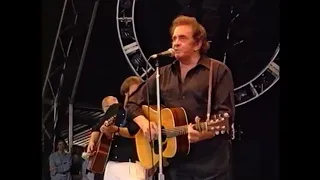 Johnny Cash - Guess Things Happen That Way (Live at Glastonbury, 1994)