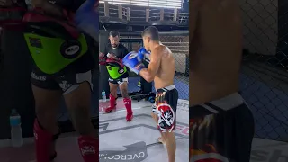 Muaythai Pad work with MMA fighter Fabricio Andrade