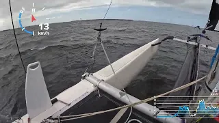 Nacra 5.5 - WSW 12-19 knots.- dive and splash (headcam)