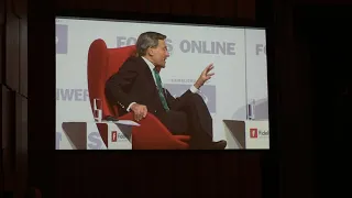 Herr Grupp von Trigema auf dem Fondskongress 2020