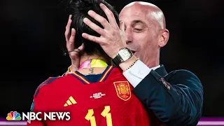 FIFA suspends Spanish soccer chief who kissed a player on the lips