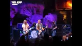 Black Stone Cherry - Blues Jam (Live). MOHEGAN SUN, CT