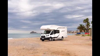 Overcab RV sleeping five with solar as standard : Benimar Sport 340 Up