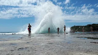 Крым, шторм на море прямо сейчас.