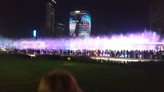 Песня " Узбекистан". Фонограмма в сопровождении музыкальных фонтанов. В парке Ташкент Сити.
