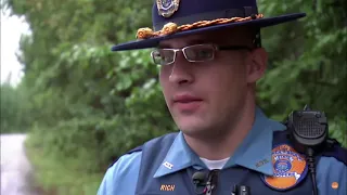 Alaska State Troopers S4 E8  Grizzly pendence Day - Just Alaska