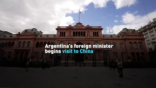 Argentina’s foreign minister begins visit to China