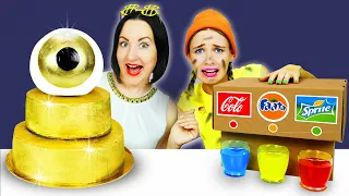 Rich Girl vs Poor Girl Challenge! 먹방 챌린지 Giant Eyeball Jelly Cake by Pico Pocky