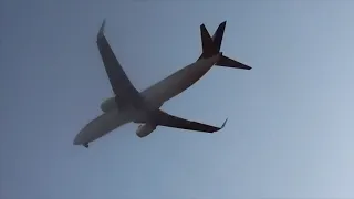 Prilet a odlet Boeingu 737  Letisko Pieštany