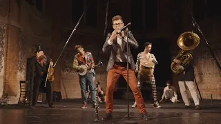 ''Der Tschemodan'' - Ein Klezmer Zirkus