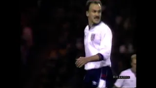 1989. England vs. Italy (Friendly). Full Match (part 3 of 4).