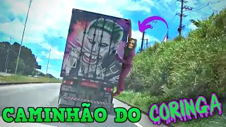 ENCONTRAMOS O CAMINHÃO DO CORINGA NA ESTRADA DURANTE NOSSA VIAGEM DE CARRO PELO NORDESTE