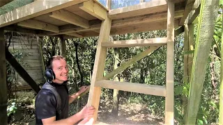 House Reno~Tree House~Rural LIfe